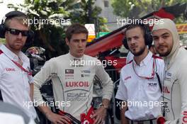 Race2, James Nash (GBR) Seat Leon Team Craft-Bamboo LUKOIL  and Sergey Afanasyev (RUS) SEAT Leon, Team Craft-Bamboo LUKOIL 18.09.2016. TCR International Series, Rd 9, Marina Bay Street Circuit, Singapore, Sunday.