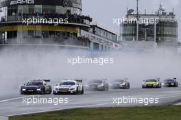 Marco Wittmann (GER) - BMW M4 DTM BMW Team RMG, Paul Di Resta (GBR) - Mercedes-AMG C63 DTM Mercedes-AMG Motorsport SILBERPFEIL Energy 09.09.2017, DTM Round 7, Nürburgring, Germany, Saturday.