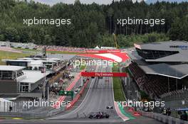 Daniil Kvyat (RUS) Scuderia Toro Rosso STR12. 09.07.2017. Formula 1 World Championship, Rd 9, Austrian Grand Prix, Spielberg, Austria, Race Day.