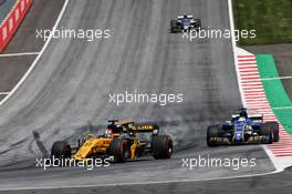 Nico Hulkenberg (GER) Renault Sport F1 Team RS17. 09.07.2017. Formula 1 World Championship, Rd 9, Austrian Grand Prix, Spielberg, Austria, Race Day.