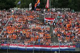 Max Verstappen (NLD) Red Bull Racing RB13 fans in the grandstand. 08.07.2017. Formula 1 World Championship, Rd 9, Austrian Grand Prix, Spielberg, Austria, Qualifying Day.