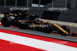 Jolyon Palmer (GBR) Renault Sport F1 Team RS17. 08.07.2017. Formula 1 World Championship, Rd 9, Austrian Grand Prix, Spielberg, Austria, Qualifying Day.
