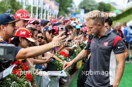 Kevin Magnussen (DEN) Haas F1 Team signs autographs for the fans. 08.07.2017. Formula 1 World Championship, Rd 9, Austrian Grand Prix, Spielberg, Austria, Qualifying Day.