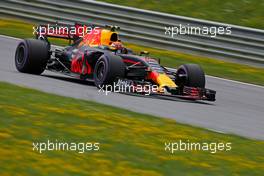 Max Verstappen (NLD) Red Bull Racing  08.07.2017. Formula 1 World Championship, Rd 9, Austrian Grand Prix, Spielberg, Austria, Qualifying Day.