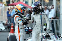 Fernando Alonso (ESP) McLaren F1 and Lance Stroll (CDN) Williams F1 Team  25.06.2017. Formula 1 World Championship, Rd 8, Azerbaijan Grand Prix, Baku Street Circuit, Azerbaijan, Race Day.
