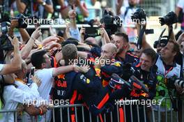 Daniel Ricciardo (AUS) Red Bull Racing. 25.06.2017. Formula 1 World Championship, Rd 8, Azerbaijan Grand Prix, Baku Street Circuit, Azerbaijan, Race Day.