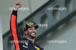 Daniel Ricciardo (AUS) Red Bull Racing  25.06.2017. Formula 1 World Championship, Rd 8, Azerbaijan Grand Prix, Baku Street Circuit, Azerbaijan, Race Day.