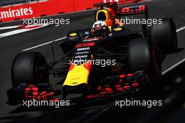 Daniel Ricciardo (AUS) Red Bull Racing RB13. 24.06.2017. Formula 1 World Championship, Rd 8, Azerbaijan Grand Prix, Baku Street Circuit, Azerbaijan, Qualifying Day.