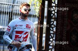 Romain Grosjean (FRA) Haas F1 Team. 24.06.2017. Formula 1 World Championship, Rd 8, Azerbaijan Grand Prix, Baku Street Circuit, Azerbaijan, Qualifying Day.