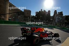 Daniel Ricciardo (AUS) Red Bull Racing  24.06.2017. Formula 1 World Championship, Rd 8, Azerbaijan Grand Prix, Baku Street Circuit, Azerbaijan, Qualifying Day.