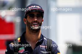 Daniel Ricciardo (AUS) Red Bull Racing. 25.06.2017. Formula 1 World Championship, Rd 8, Azerbaijan Grand Prix, Baku Street Circuit, Azerbaijan, Race Day.