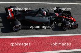 Kevin Magnussen (DEN) Haas VF-17. 27.02.2017. Formula One Testing, Day One, Barcelona, Spain. Monday.