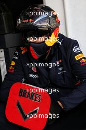 Red Bull Racing mechanic. 09.03.2017. Formula One Testing, Day Three, Barcelona, Spain. Thursday.