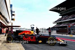 Daniel Ricciardo (AUS) Red Bull Racing RB13. 09.03.2017. Formula One Testing, Day Three, Barcelona, Spain. Thursday.
