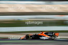 Stoffel Vandoorne (BEL) McLaren MCL32. 07.03.2017. Formula One Testing, Day One, Barcelona, Spain. Tuesday.