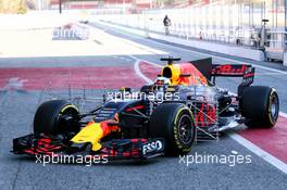 Daniel Ricciardo (AUS) Red Bull Racing RB13 running sensor equipment. 07.03.2017. Formula One Testing, Day One, Barcelona, Spain. Tuesday.