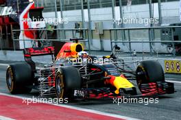 Daniel Ricciardo (AUS) Red Bull Racing RB13 running sensor equipment. 07.03.2017. Formula One Testing, Day One, Barcelona, Spain. Tuesday.