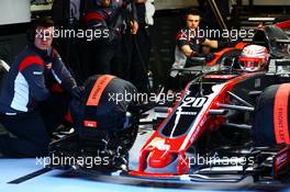 Kevin Magnussen (DEN) Haas VF-17 in the pits. 07.03.2017. Formula One Testing, Day One, Barcelona, Spain. Tuesday.