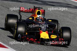 Daniel Ricciardo (AUS) Red Bull Racing RB13. 07.03.2017. Formula One Testing, Day One, Barcelona, Spain. Tuesday.