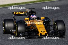 Jolyon Palmer (GBR) Renault Sport F1 Team RS17. 07.03.2017. Formula One Testing, Day One, Barcelona, Spain. Tuesday.