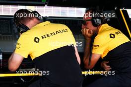 Robert Kubica (POL) Renault Sport F1 Team Test Driver (Right). 01.08.2017. Formula 1 Testing, Budapest, Hungary.