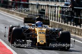 Nicholas Latifi (CDN) Renault Sport F1 Team RS17 Test Driver. 01.08.2017. Formula 1 Testing, Budapest, Hungary.
