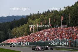 Sergio Perez (MEX) Sahara Force India F1 VJM10 and Kevin Magnussen (DEN) Haas VF-17 battle for position. 27.08.2017. Formula 1 World Championship, Rd 12, Belgian Grand Prix, Spa Francorchamps, Belgium, Race Day.