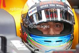 Daniel Ricciardo (AUS) Red Bull Racing  26.08.2017. Formula 1 World Championship, Rd 12, Belgian Grand Prix, Spa Francorchamps, Belgium, Qualifying Day.