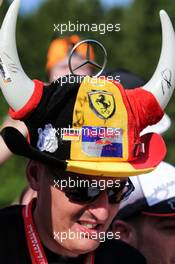 A fan. 24.08.2017. Formula 1 World Championship, Rd 12, Belgian Grand Prix, Spa Francorchamps, Belgium, Preparation Day.