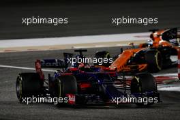 Daniil Kvyat (RUS) Scuderia Toro Rosso STR12. 16.04.2017. Formula 1 World Championship, Rd 3, Bahrain Grand Prix, Sakhir, Bahrain, Race Day.