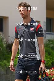 Romain Grosjean (FRA) Haas F1 Team  15.04.2017. Formula 1 World Championship, Rd 3, Bahrain Grand Prix, Sakhir, Bahrain, Qualifying Day.