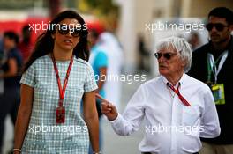 Bernie Ecclestone (GBR) with wife Fabiana Flosi (BRA). 16.04.2017. Formula 1 World Championship, Rd 3, Bahrain Grand Prix, Sakhir, Bahrain, Race Day.
