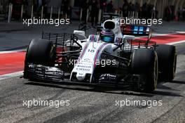Lance Stroll (CDN) Williams FW40 with sensor equipment. 18.04.2017. Formula 1 Testing. Sakhir, Bahrain. Tuesday.