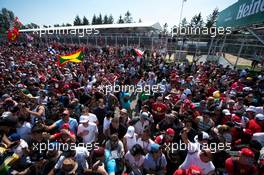 Fans at the podium. 11.06.2017. Formula 1 World Championship, Rd 7, Canadian Grand Prix, Montreal, Canada, Race Day.