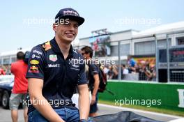 Max Verstappen (NLD) Red Bull Racing on the drivers parade. 11.06.2017. Formula 1 World Championship, Rd 7, Canadian Grand Prix, Montreal, Canada, Race Day.
