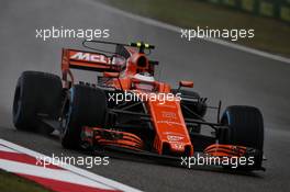 Stoffel Vandoorne (BEL) McLaren MCL32. 07.04.2017. Formula 1 World Championship, Rd 2, Chinese Grand Prix, Shanghai, China, Practice Day.
