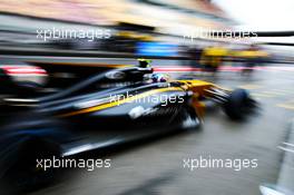 Jolyon Palmer (GBR) Renault Sport F1 Team RS17. 07.04.2017. Formula 1 World Championship, Rd 2, Chinese Grand Prix, Shanghai, China, Practice Day.