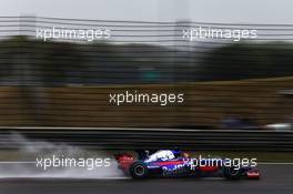 Daniil Kvyat (RUS) Scuderia Toro Rosso STR12. 07.04.2017. Formula 1 World Championship, Rd 2, Chinese Grand Prix, Shanghai, China, Practice Day.