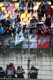 Lewis Hamilton (GBR) Mercedes AMG F1 meets fans in the second practice session. 07.04.2017. Formula 1 World Championship, Rd 2, Chinese Grand Prix, Shanghai, China, Practice Day.
