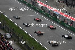 Lewis Hamilton (GBR) Mercedes AMG F1 W08 leads at the start of the race. 09.04.2017. Formula 1 World Championship, Rd 2, Chinese Grand Prix, Shanghai, China, Race Day.