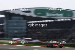 Fernando Alonso (ESP) McLaren MCL32. 09.04.2017. Formula 1 World Championship, Rd 2, Chinese Grand Prix, Shanghai, China, Race Day.