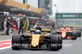 Jolyon Palmer (GBR) Renault Sport F1 Team   09.04.2017. Formula 1 World Championship, Rd 2, Chinese Grand Prix, Shanghai, China, Race Day.