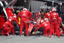Kimi Raikkonen (FIN) Scuderia Ferrari during pitstop 09.04.2017. Formula 1 World Championship, Rd 2, Chinese Grand Prix, Shanghai, China, Race Day.