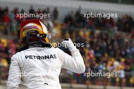 Pole for Lewis Hamilton (GBR) Mercedes AMG F1 W08. 08.04.2017. Formula 1 World Championship, Rd 2, Chinese Grand Prix, Shanghai, China, Qualifying Day.