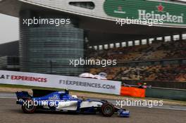 Antonio Giovinazzi (ITA) Sauber C36. 08.04.2017. Formula 1 World Championship, Rd 2, Chinese Grand Prix, Shanghai, China, Qualifying Day.