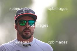 Fernando Alonso (ESP) McLaren F1  08.04.2017. Formula 1 World Championship, Rd 2, Chinese Grand Prix, Shanghai, China, Qualifying Day.