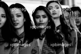 Grid girls. 08.04.2017. Formula 1 World Championship, Rd 2, Chinese Grand Prix, Shanghai, China, Qualifying Day.