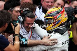 Race winner Lewis Hamilton (GBR) Mercedes AMG F1 celebrates with the team in parc ferme. 16.07.2017. Formula 1 World Championship, Rd 10, British Grand Prix, Silverstone, England, Race Day.