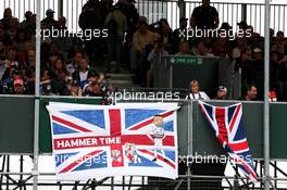 Fans in the grandstand and flags for Lewis Hamilton (GBR) Mercedes AMG F1. 16.07.2017. Formula 1 World Championship, Rd 10, British Grand Prix, Silverstone, England, Race Day.