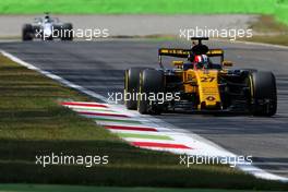 Nico Hulkenberg (GER) Renault Sport F1 Team  01.09.2017. Formula 1 World Championship, Rd 13, Italian Grand Prix, Monza, Italy, Practice Day.